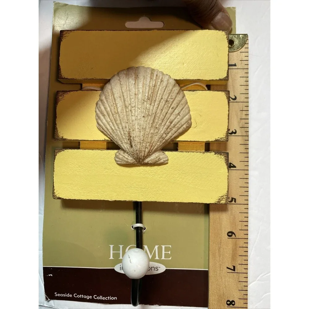 Home Inspirations Wall Hooks 1 PAIR 2 Seashell Shabby Seaside Cottage Ocean Wood